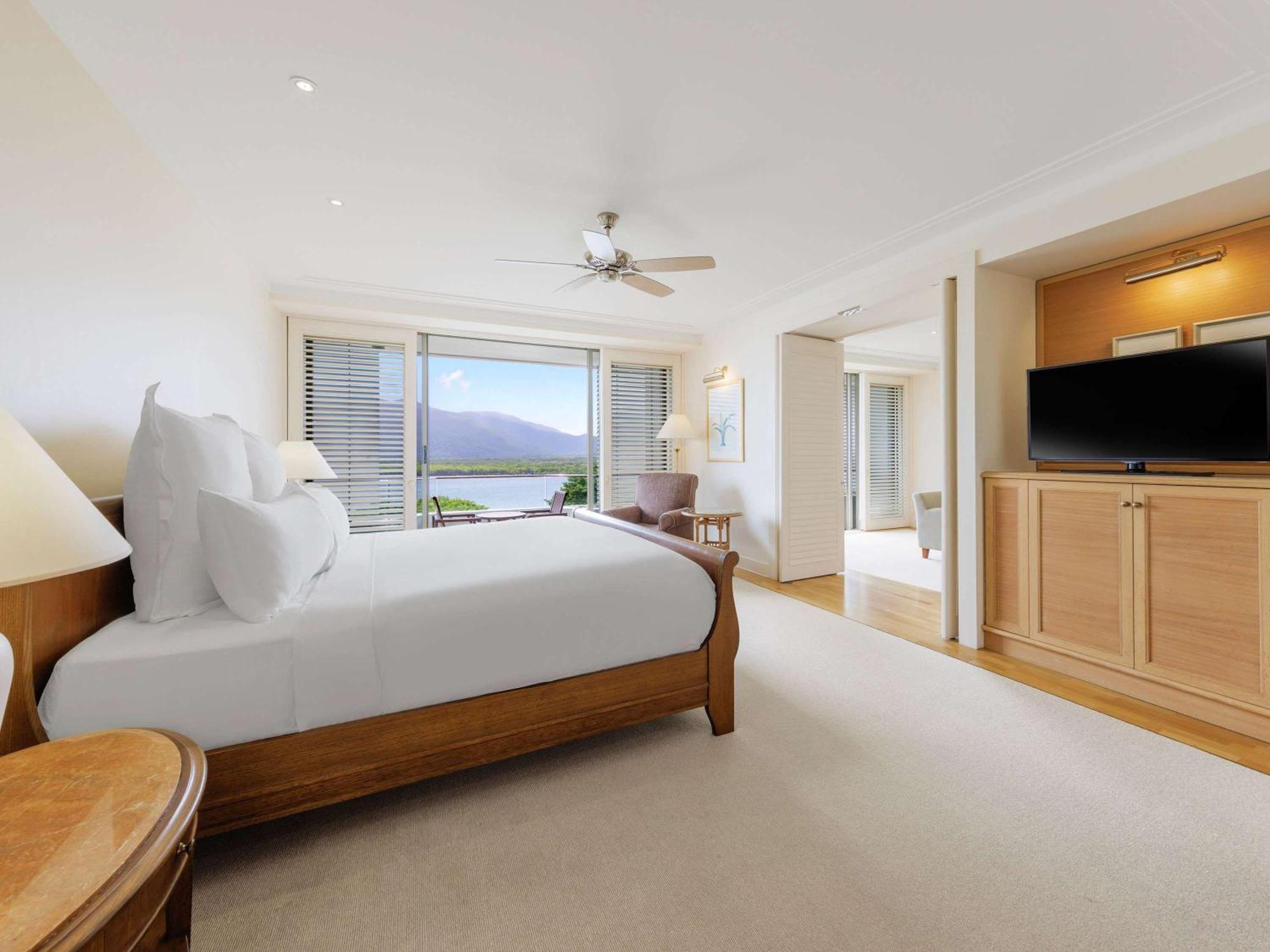 พูลแมน รีฟ โฮเทล คาสิโน Hotel แคนส์ ภายนอก รูปภาพ